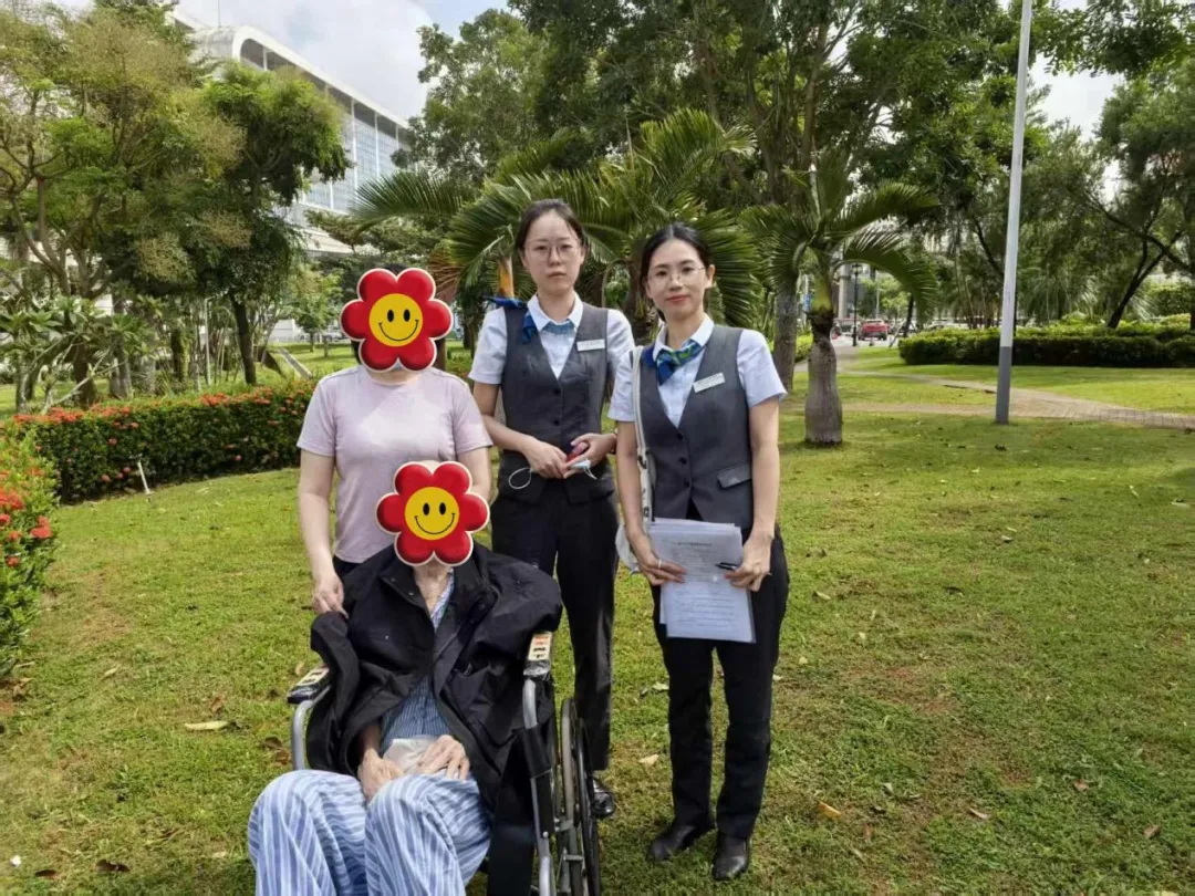 海口秀英支行为住院老人上门办理社保卡