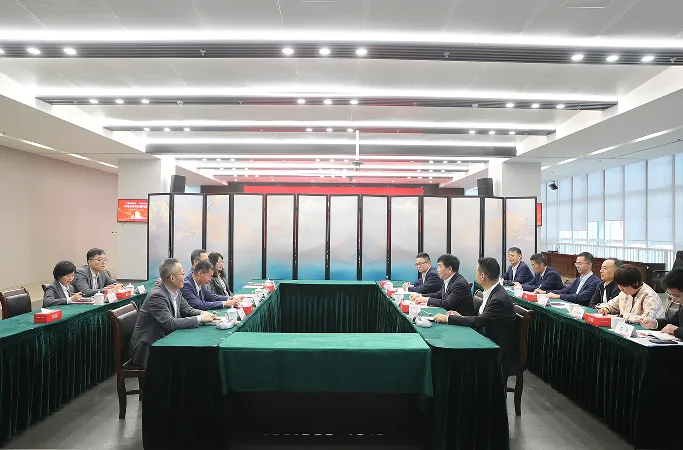 海南农商银行与中国金币集团建立战略合作