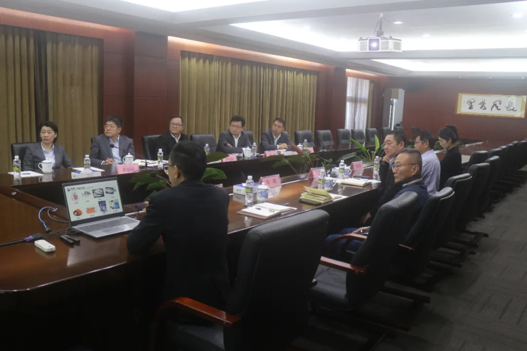 李晓刚拜访海南翔泰渔业 共探银企合作新路径 李晓刚拜访海南翔泰渔业 共探银企合作新路径
