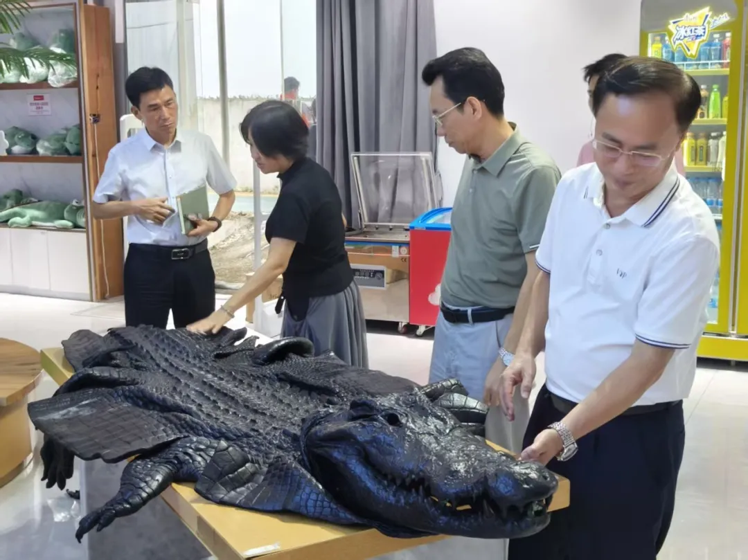 东方支行发放农业生产设施抵押贷款