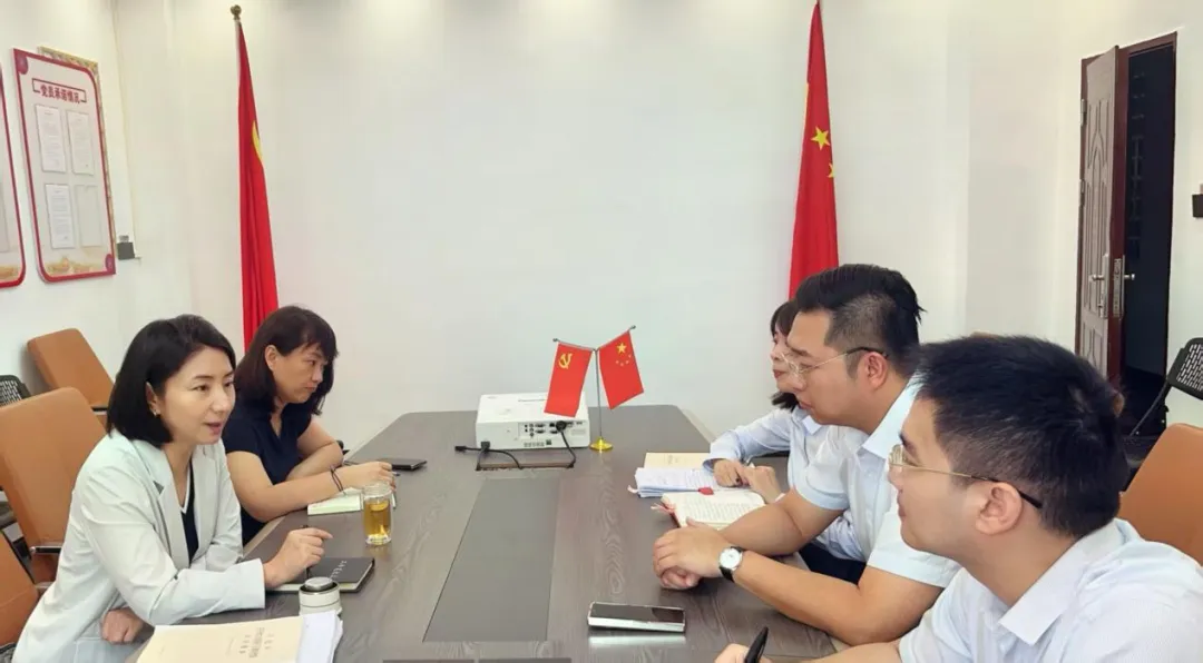 司亚杰在陵水支行、屯昌支行调研督导树立和践行正确政绩观学习教育开展情况 司亚杰在陵水支行、屯昌支行调研督导树立和践行正确政绩观学习教育开展情况