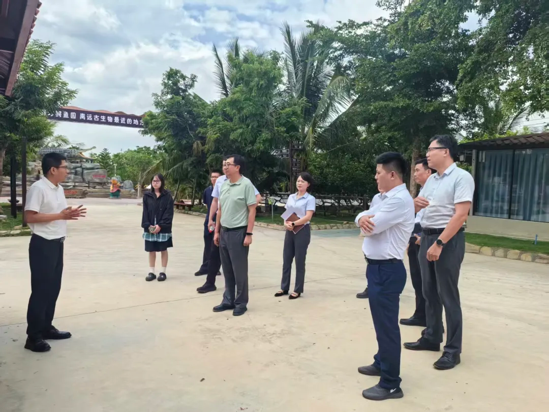 黄亮到东方支行调研督导 黄亮到东方支行调研督导